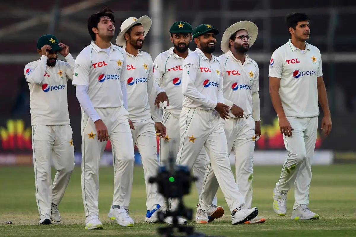 Pakistan Bowlers Got Carried Away By The Bounce"- Azhar Ali Hits Back At Shaheen Afridi & Co Ater Perth Test Defeat