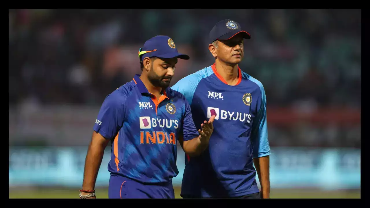 Rishabh Pant and Rahul Dravid