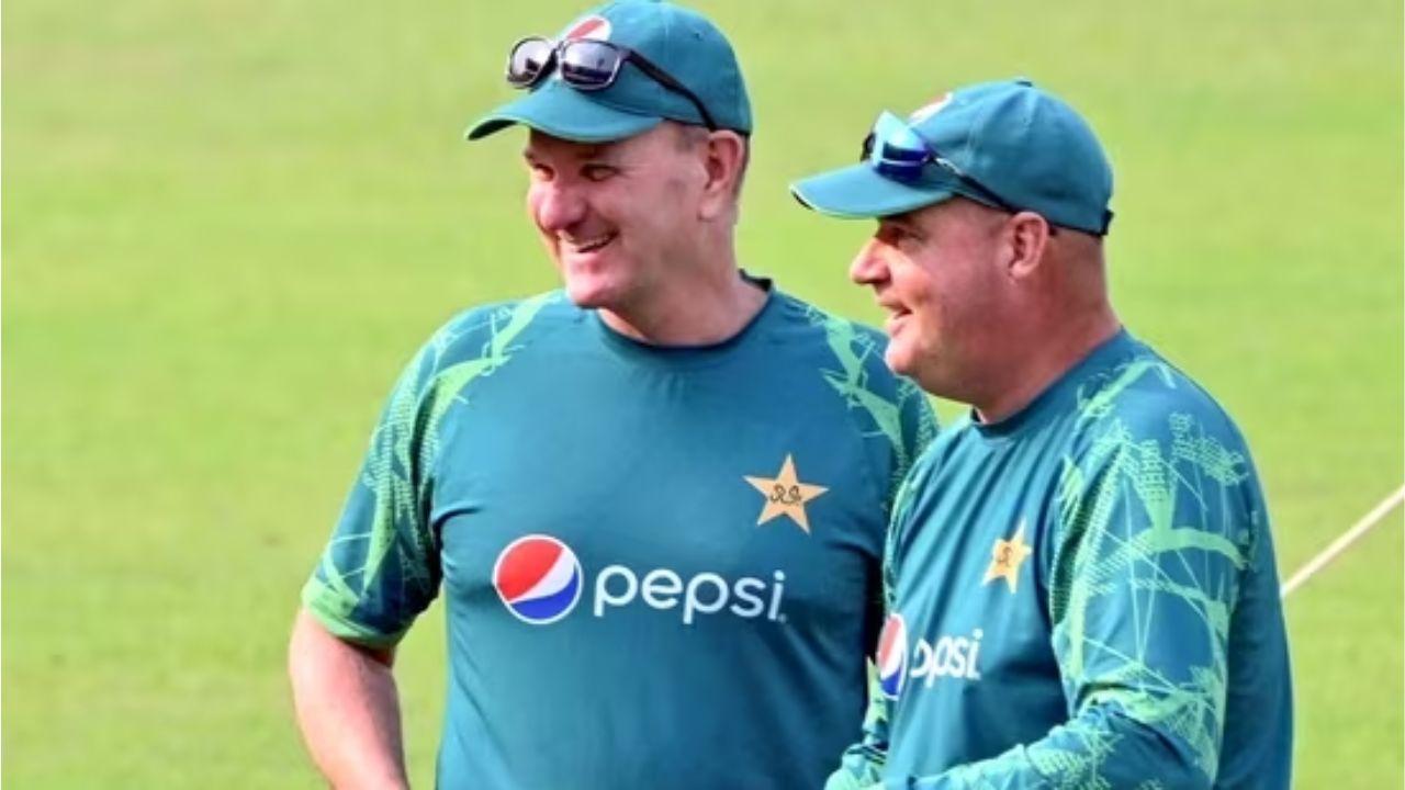 Former Pakistan Coach Mickey Arthur, Grant Bradburn