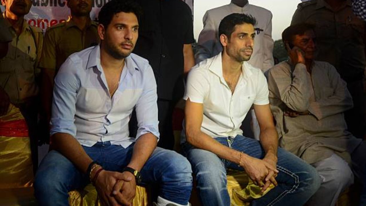 Yuvraj Singh Ashish Nehra