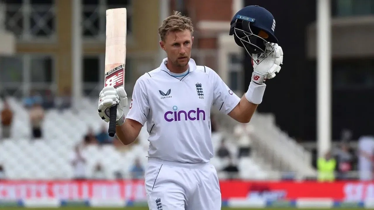 Joe Root smashes his 31st Test century