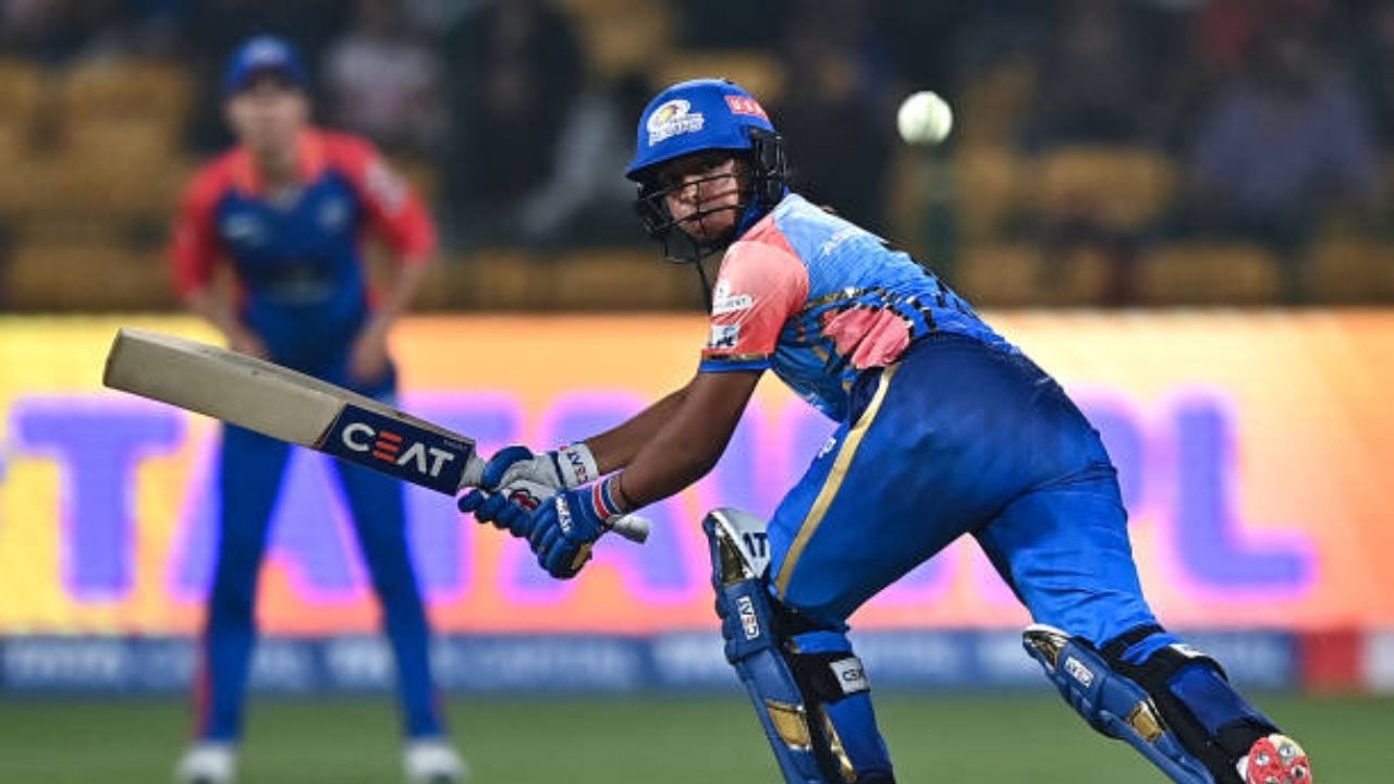 Harmanpreet Kaur in WPL action