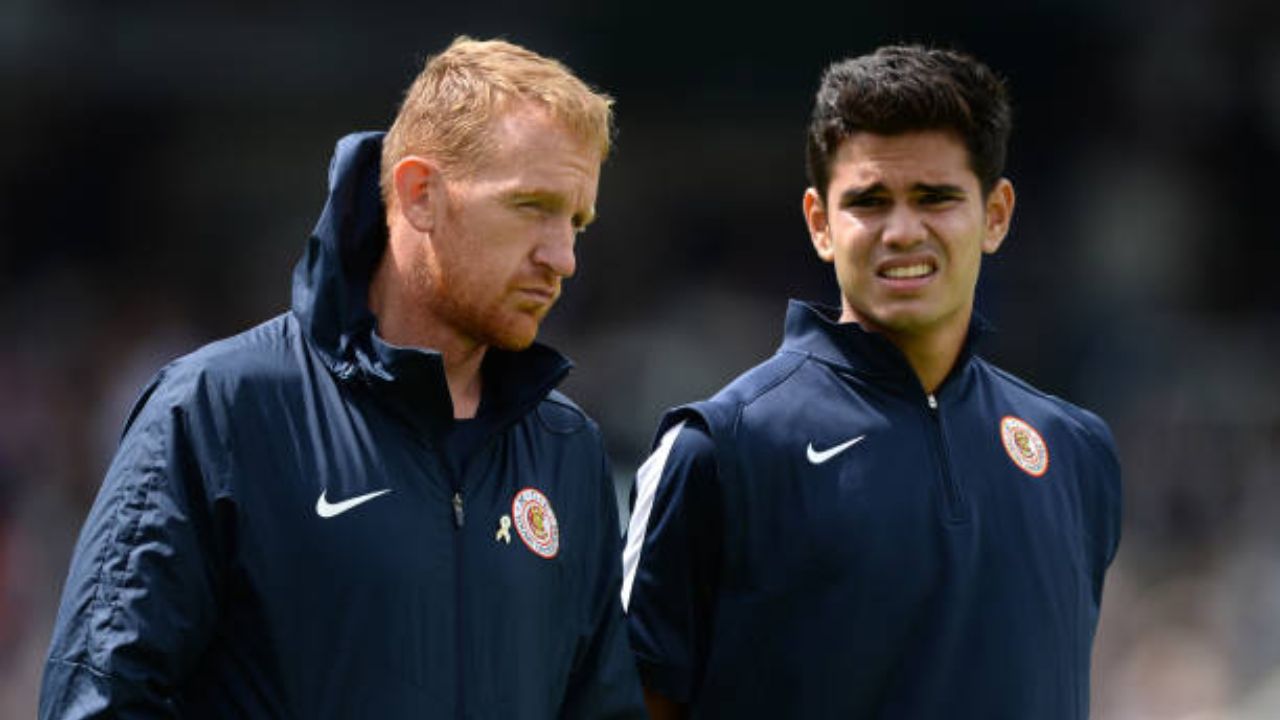 Steve Kirby while working with Arjun Tendulkar